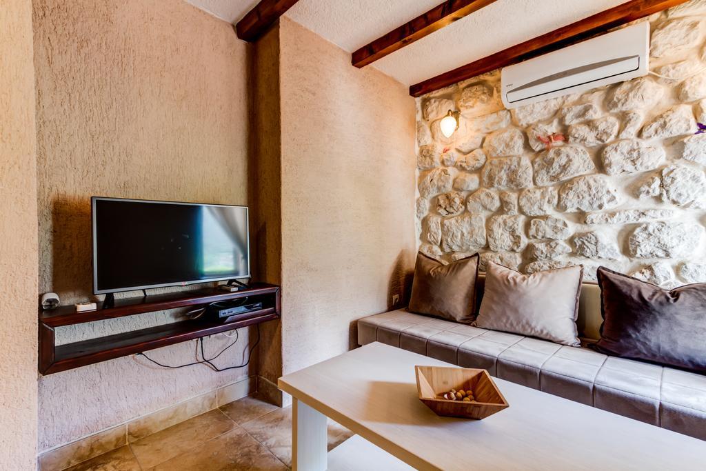 Hill Apartments Kotor Extérieur photo