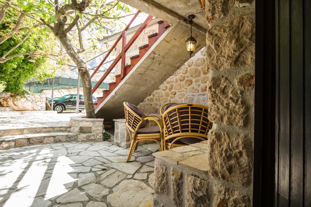 Hill Apartments Kotor Extérieur photo