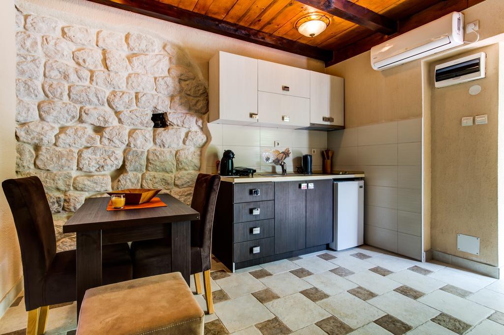 Hill Apartments Kotor Extérieur photo